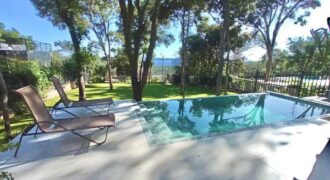 Casa con VIsta al Lago
